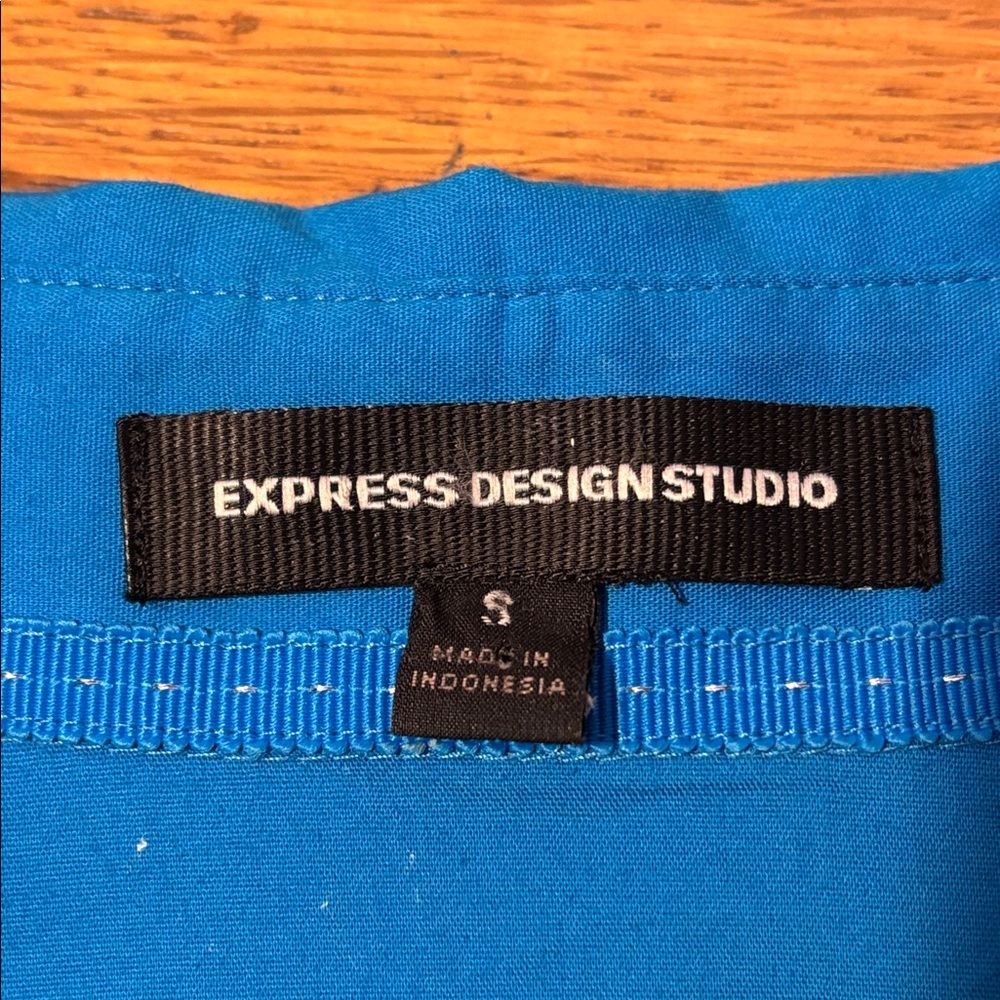 Express Blue Ruffle Blouse - S - Picture 3 of 7